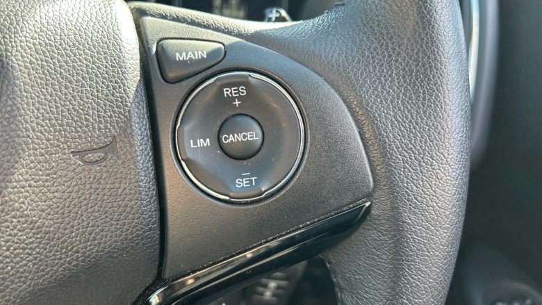 Honda HR-V 1.5 i-VTEC SE Navi CVT 5dr Petrol Hatchback